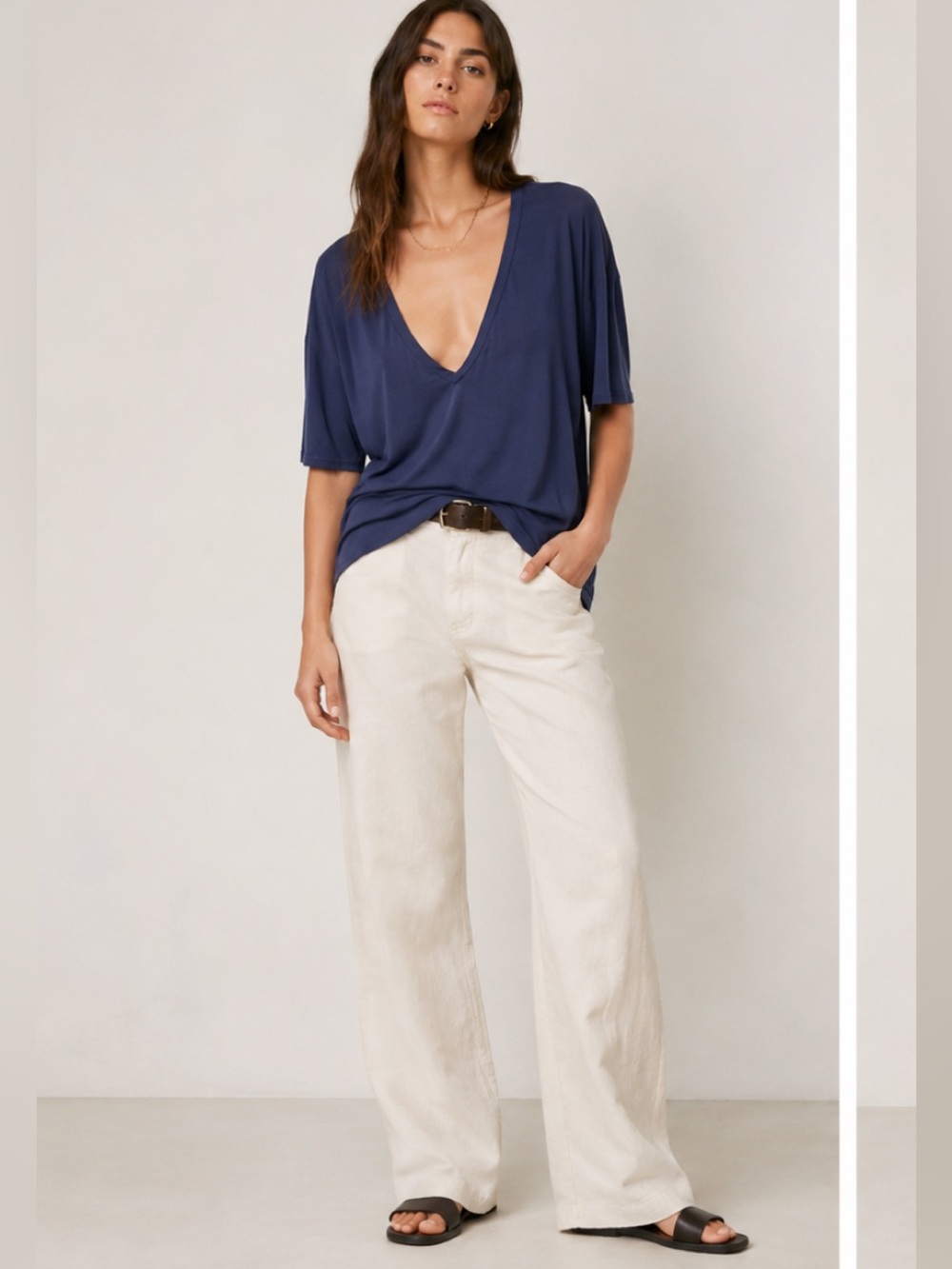 PIKO Deep V-Neck Relaxed Bamboo Blend Tunic Top in Navy Small